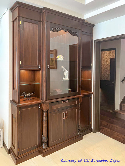 PAIR of Elegant Acanthus Leaf Scroll Carved Wood Appliques