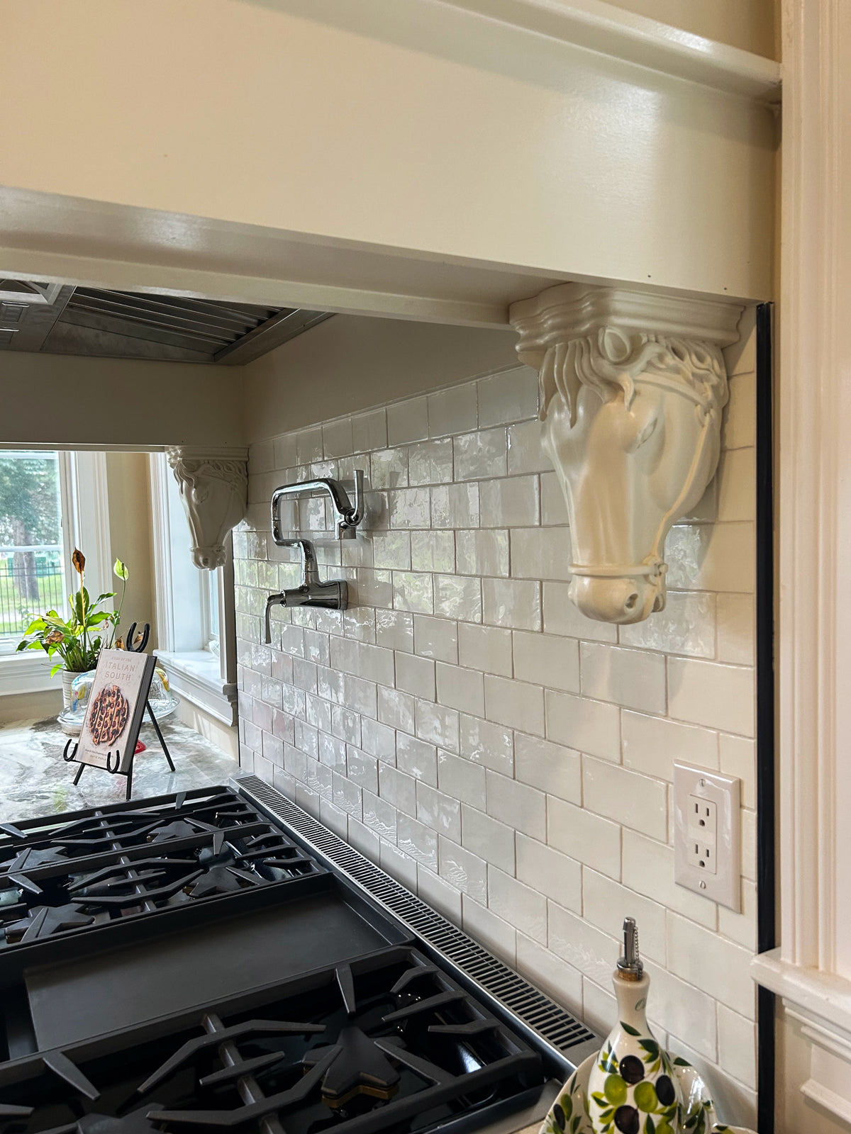 PAIR of Classic Horse Head Carved Wood Corbels, 5-1/2